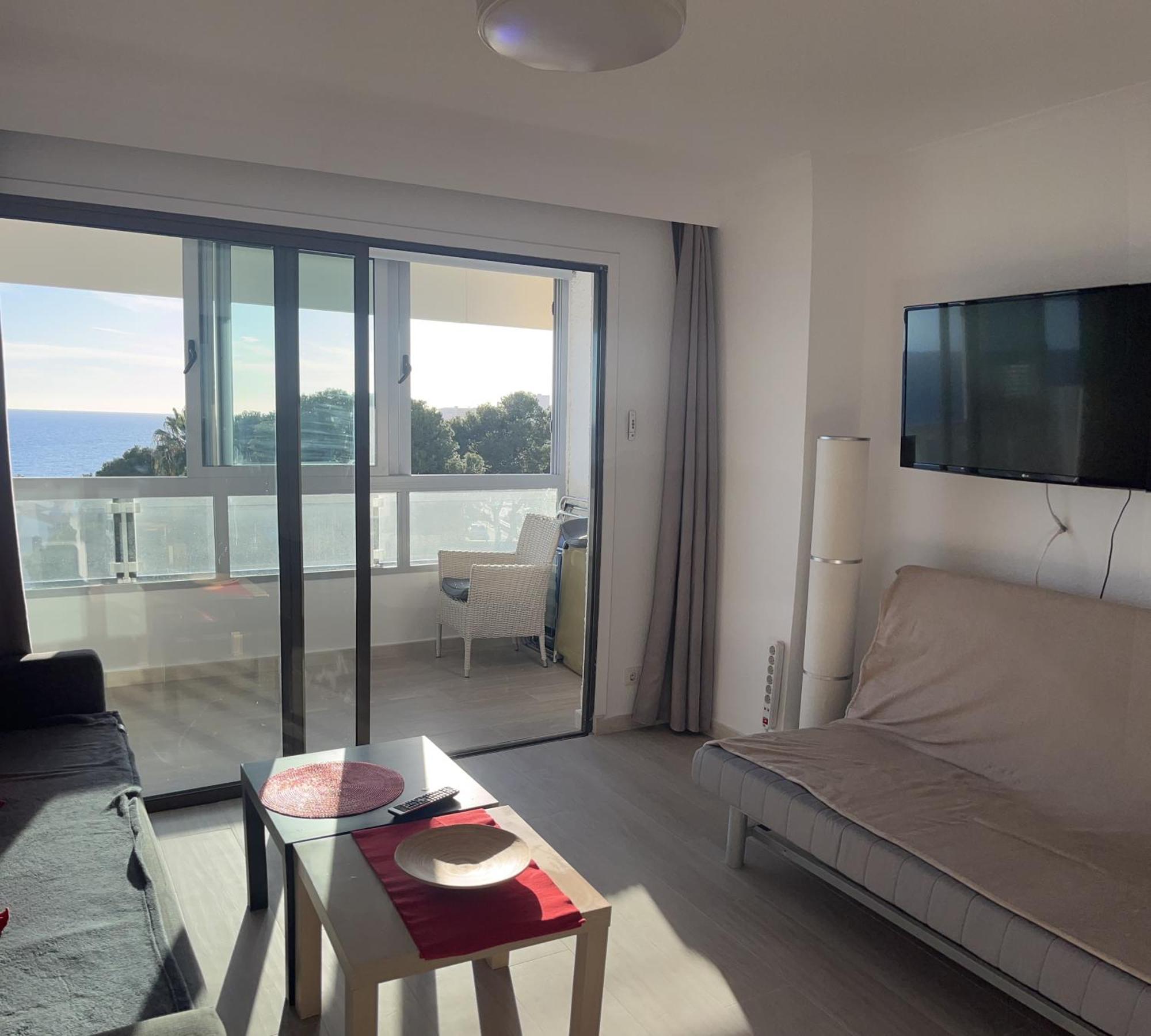 Stunning 50 Meters From The Sea *